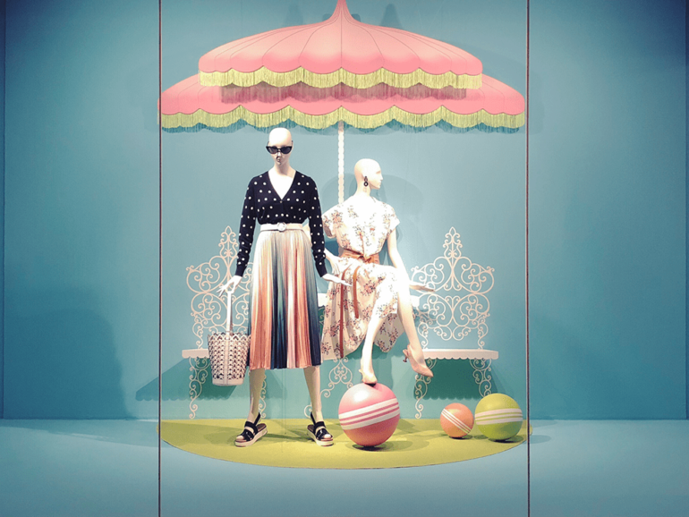 How Brands Reduce VM Errors Using Visual Examples